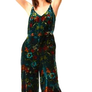 Loft Velvet Jumpsuit with pockets size 6